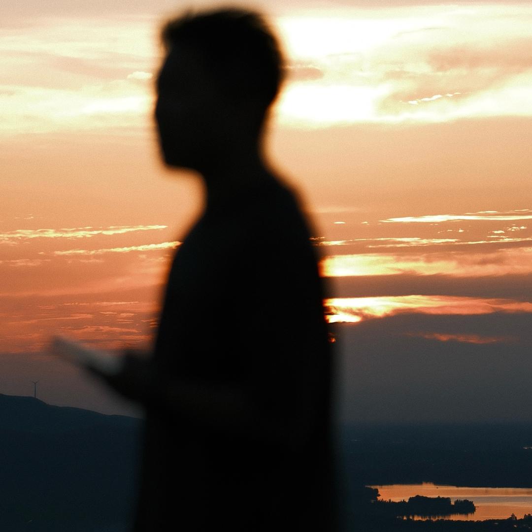 肖恩·镜述（主页→）