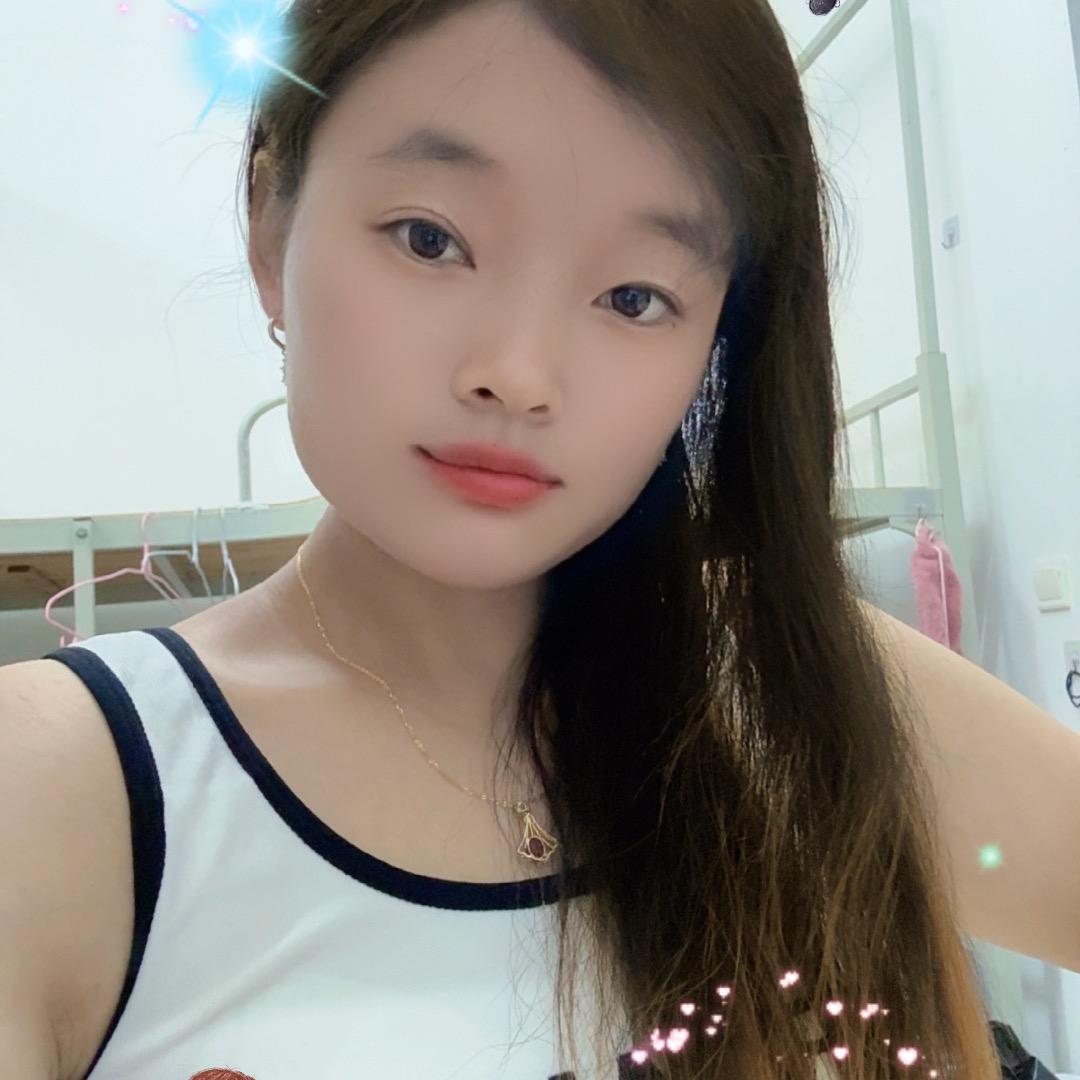 初心意见你👩‍❤️‍💋‍👨小艳