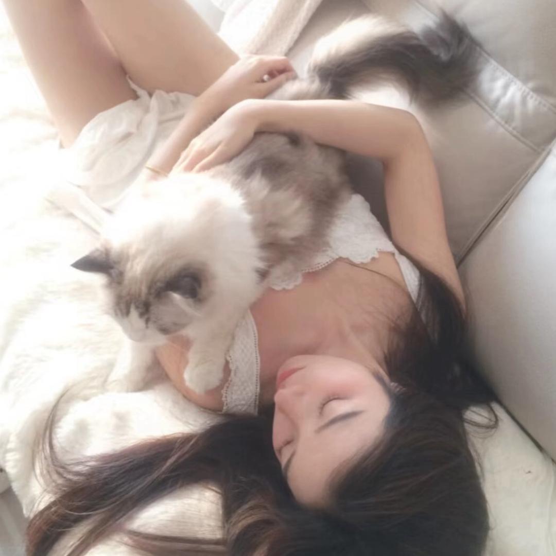 小岁🧸