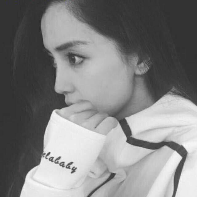 见面就拥抱吧。