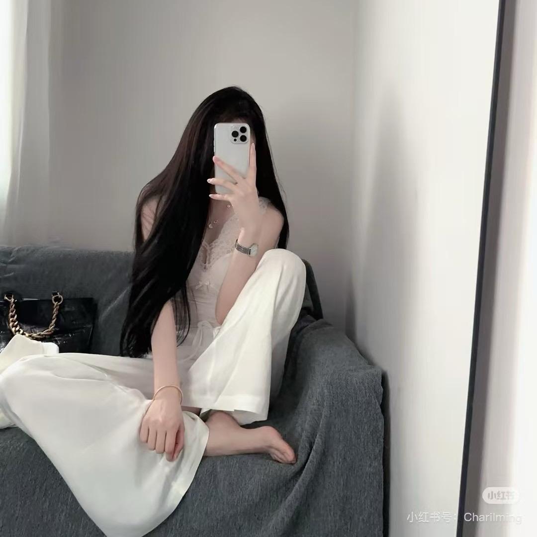 王 、