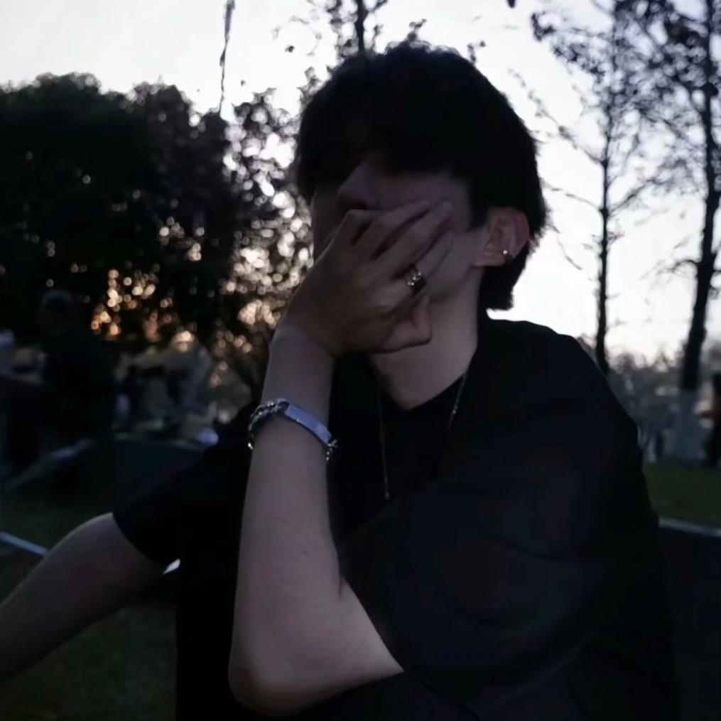 裤里难（无畏契约）