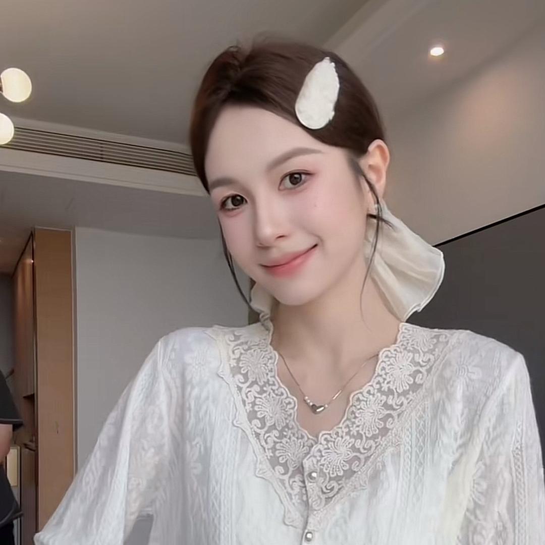 冰冰今天穿什么