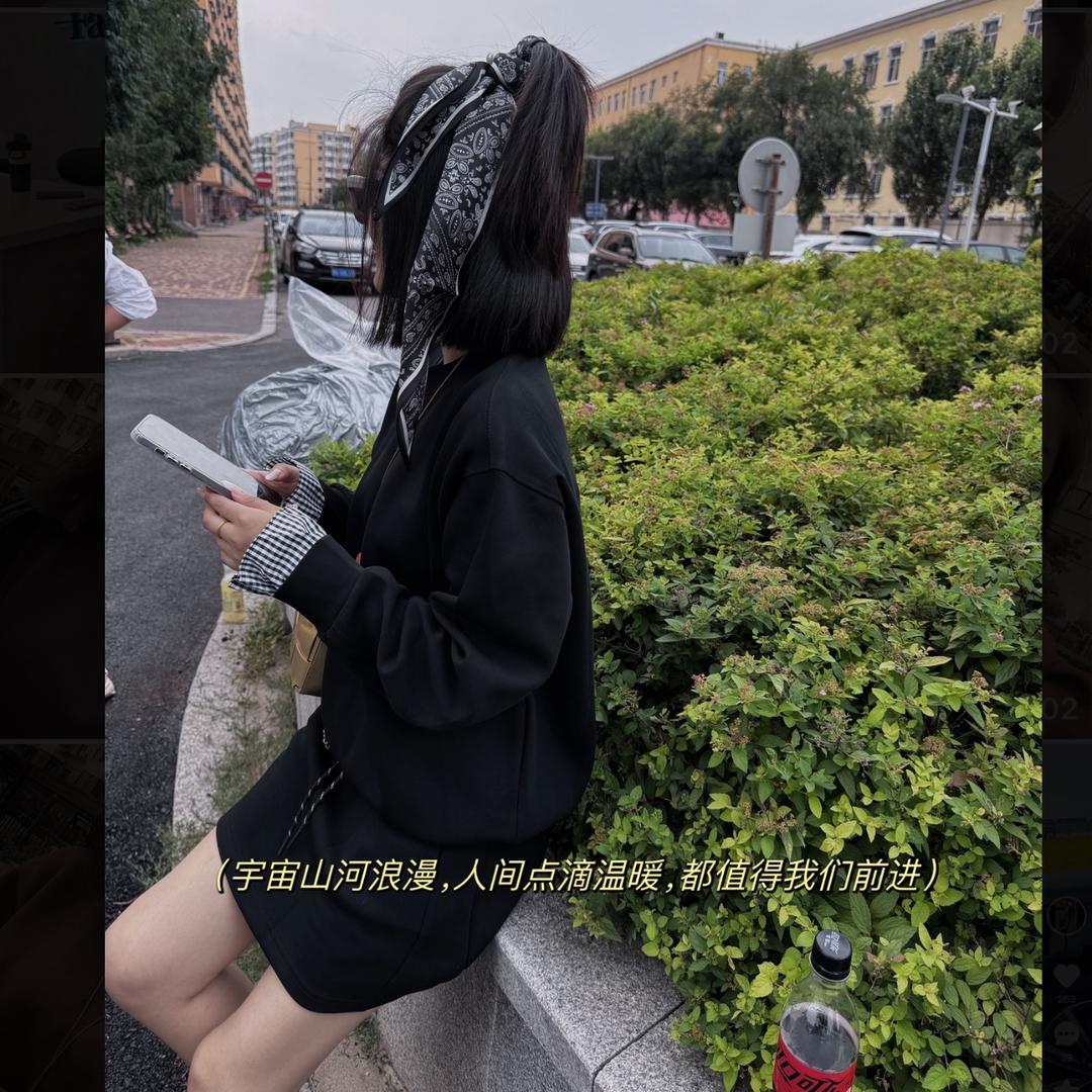 娜小娜精选服饰