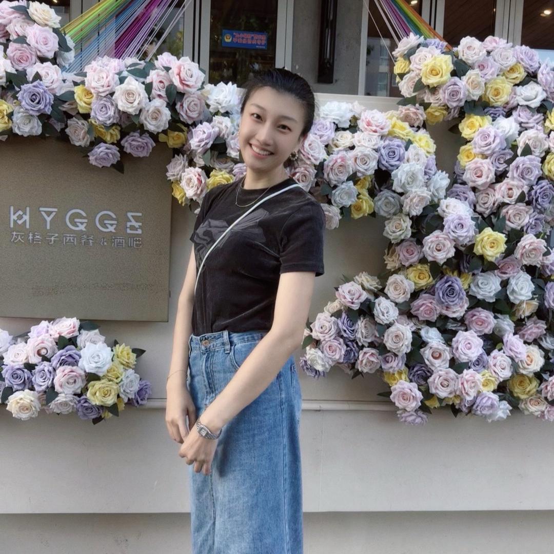 请叫我静静🥳