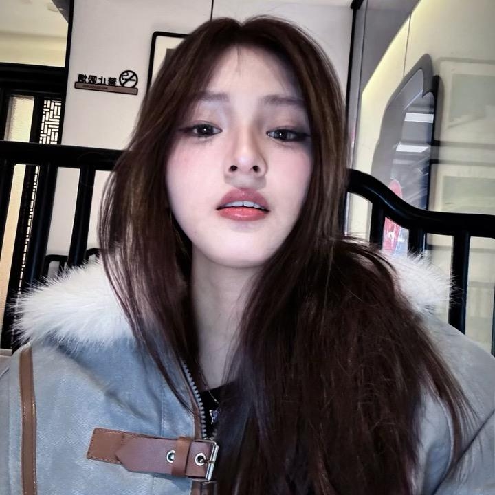 妍宝