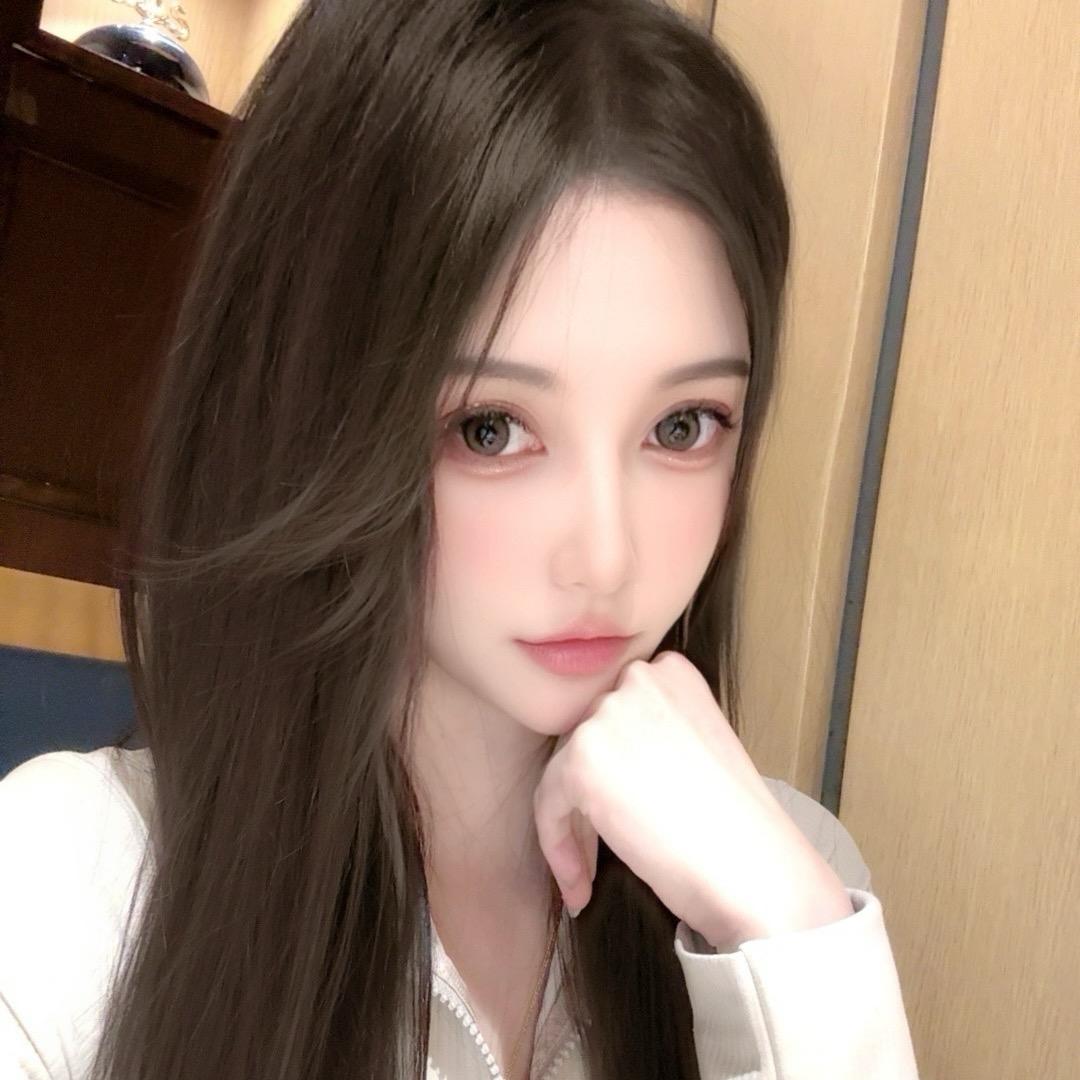 婧婧爱喝雪碧