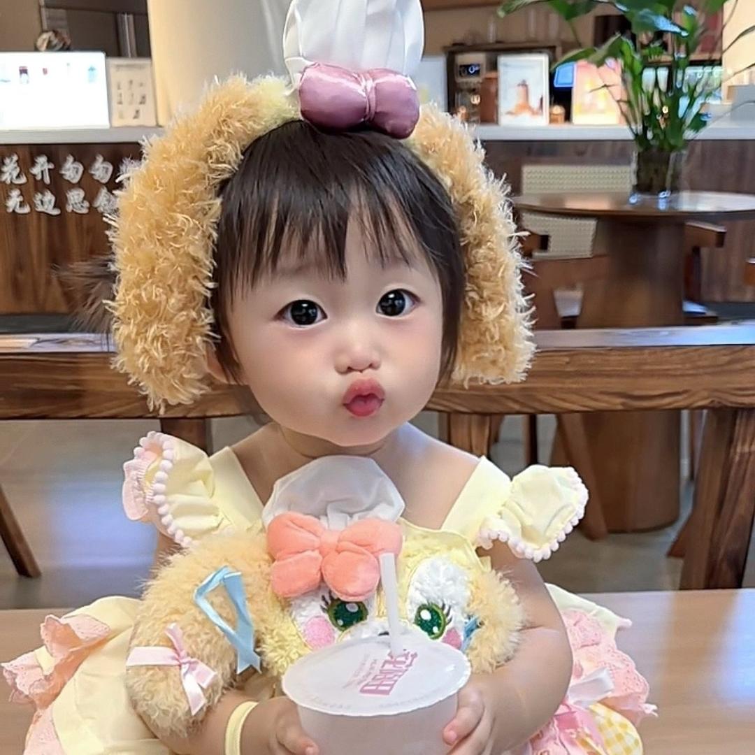 颂伊小甜甜
