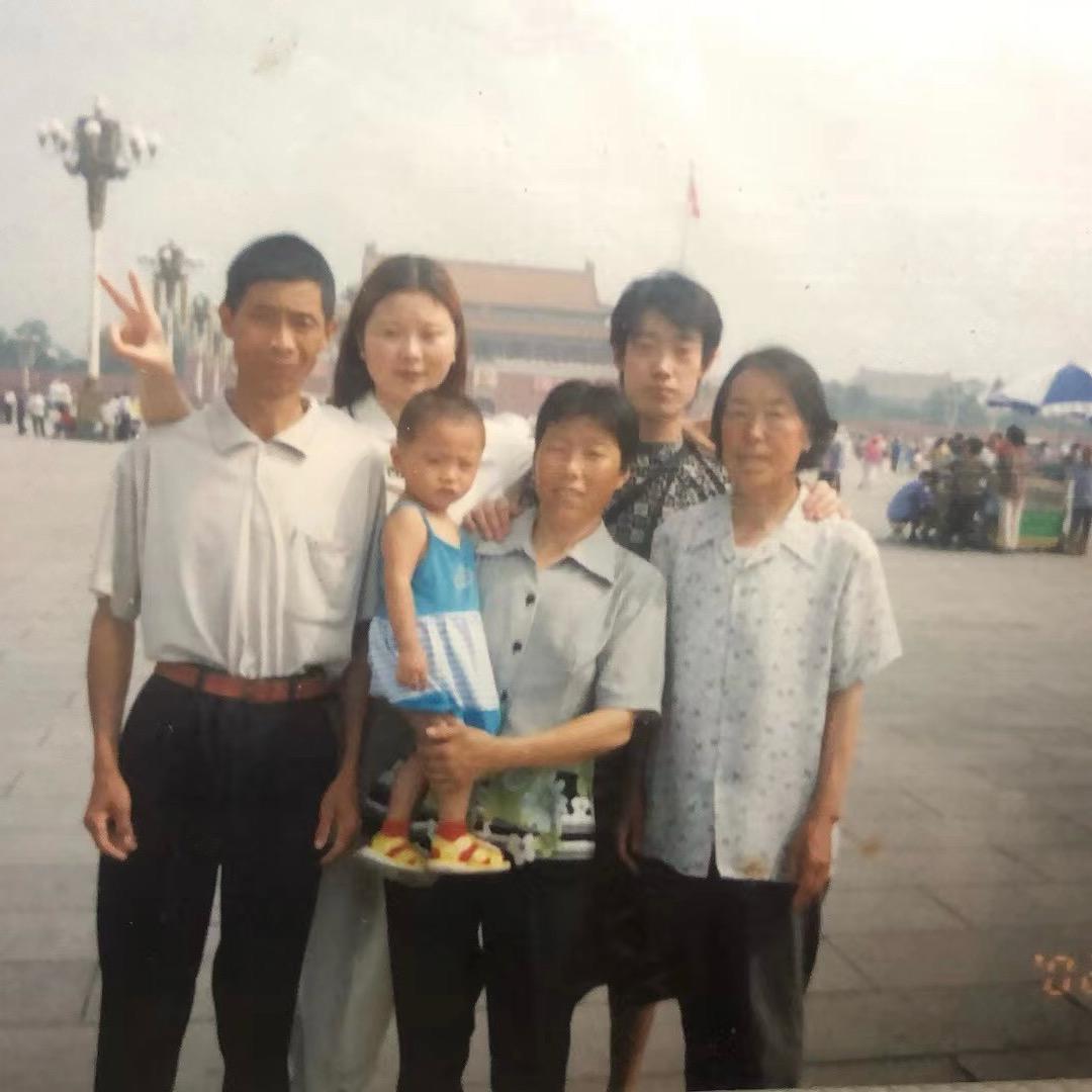 双婶美食摊