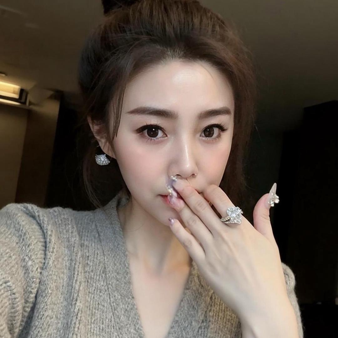 大婷婷穿搭日常