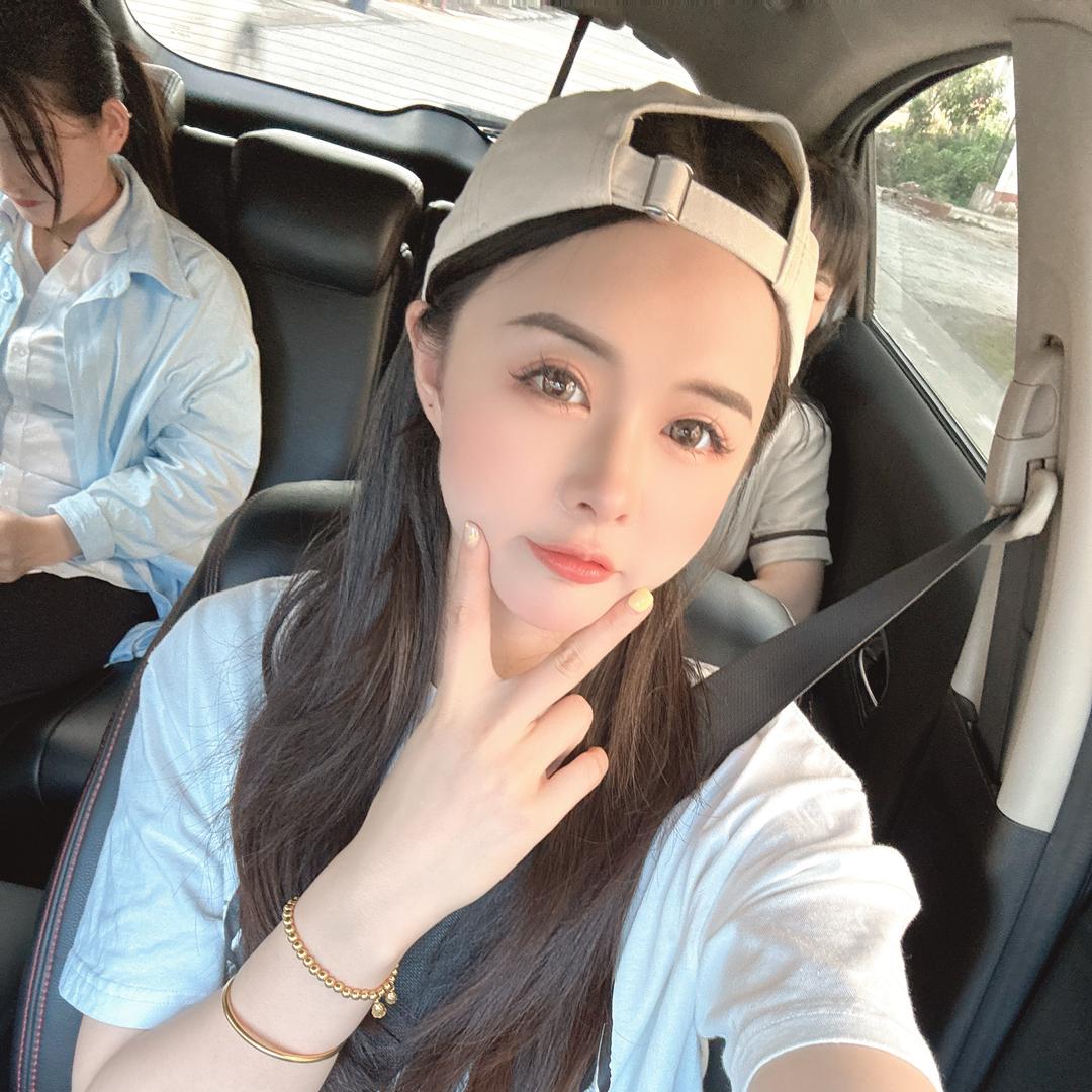 👄  莉姐姐