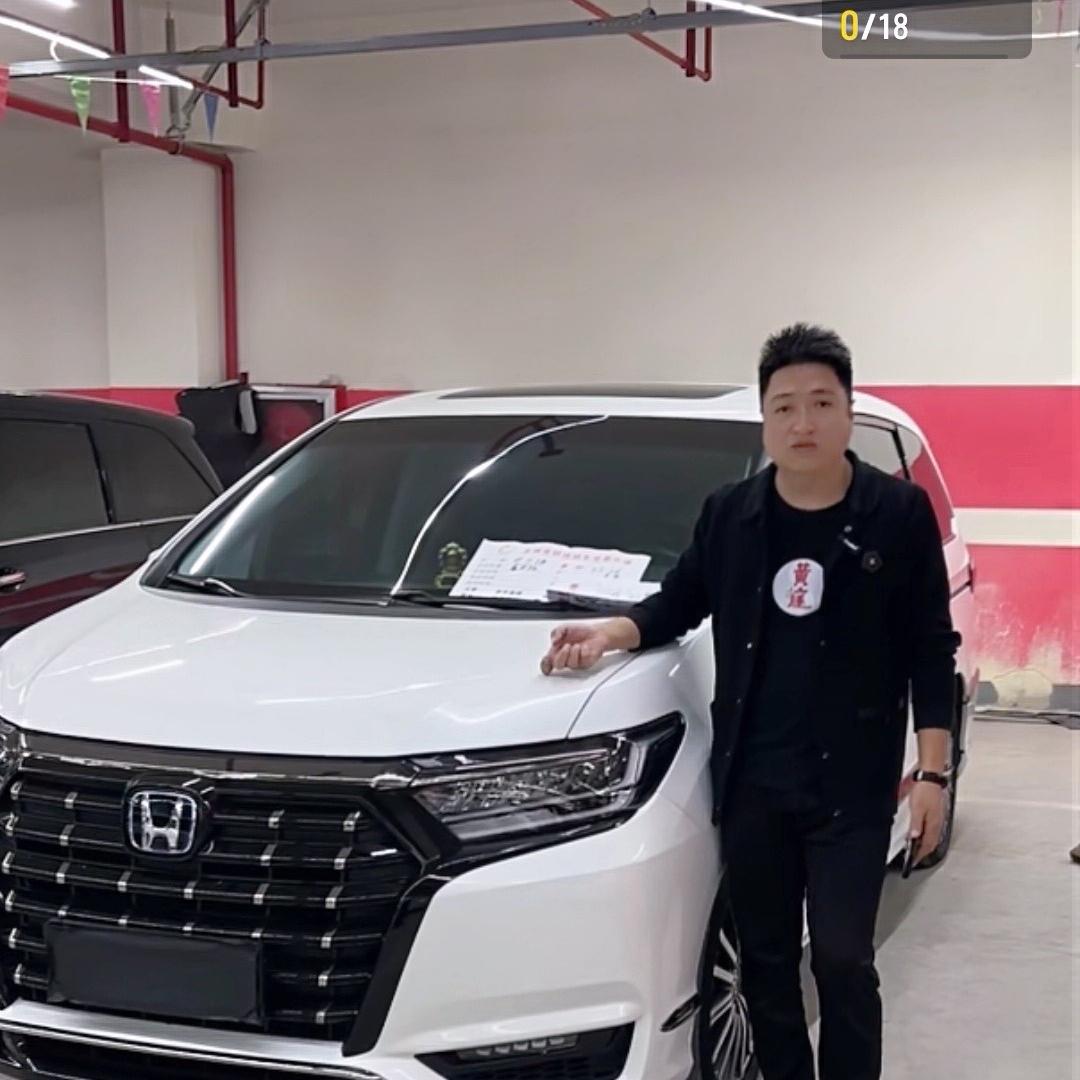 苏州明卓商务车