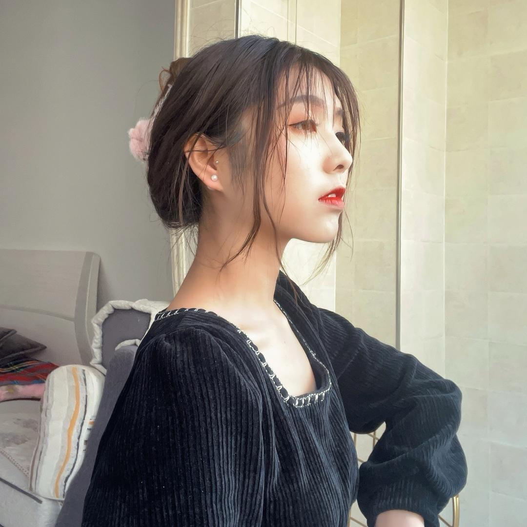 妍妍～