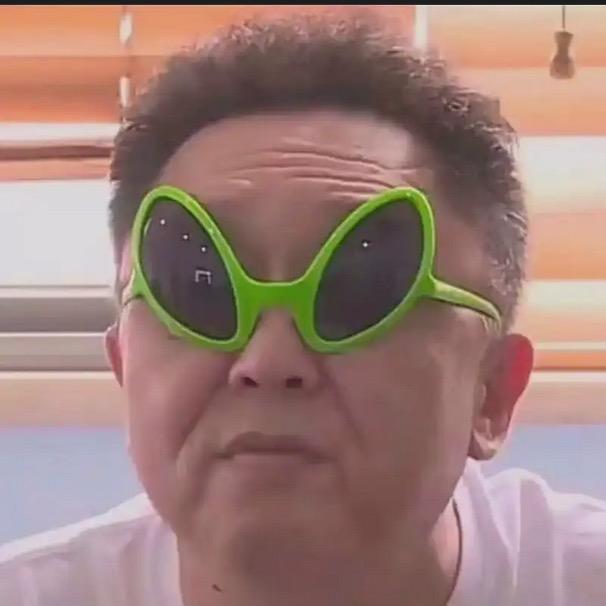 梦比优斯不是奥特曼