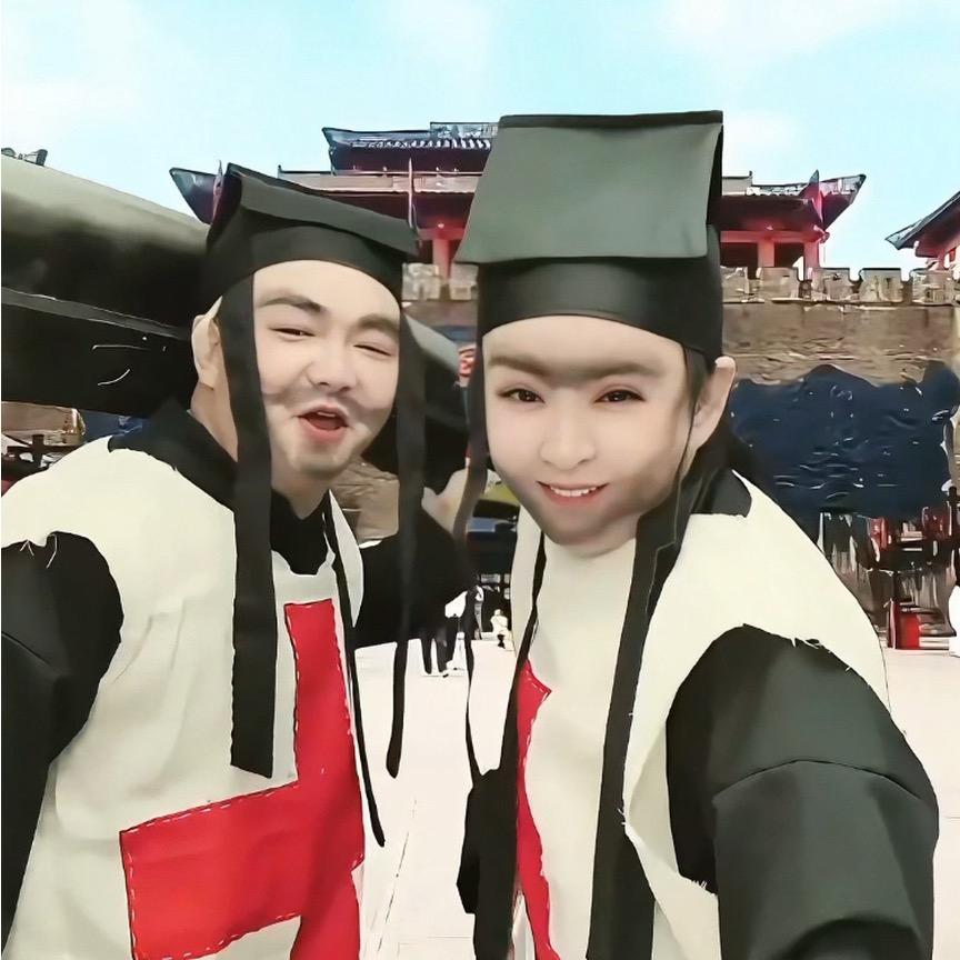 🌈华山二老蹬💦