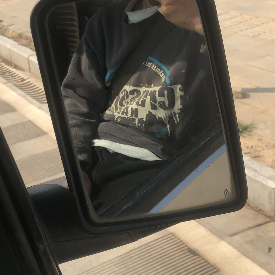 张不拽