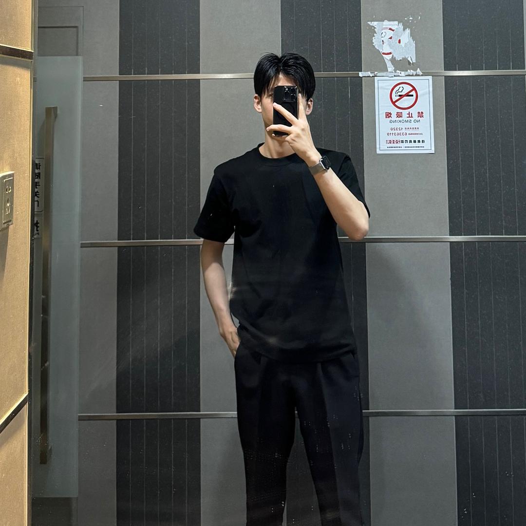 闪亮土拨鼠