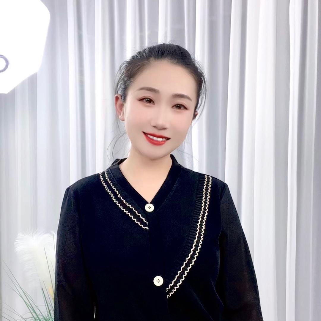 维铃服饰商行