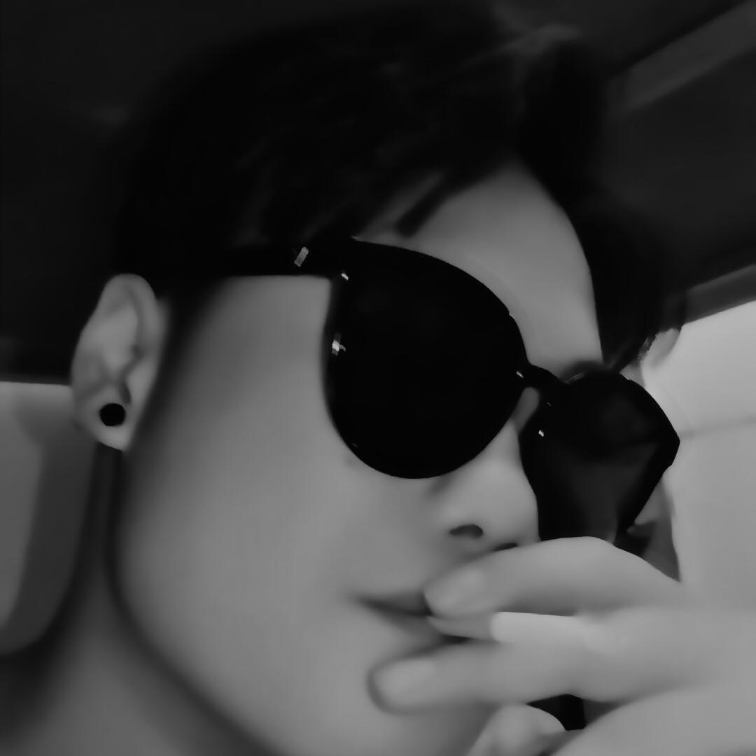 𝔻𝕒𝕠𝕪𝕚𝕟𝕘……