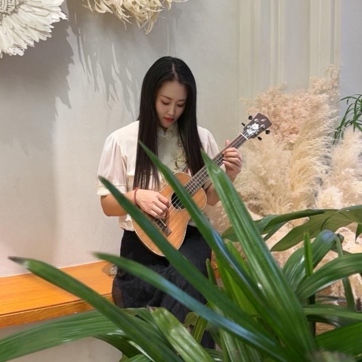 小陈同学吖