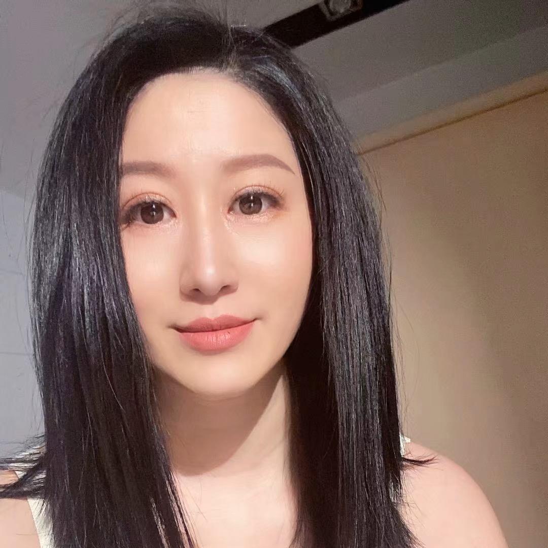 洋漂儿美女人