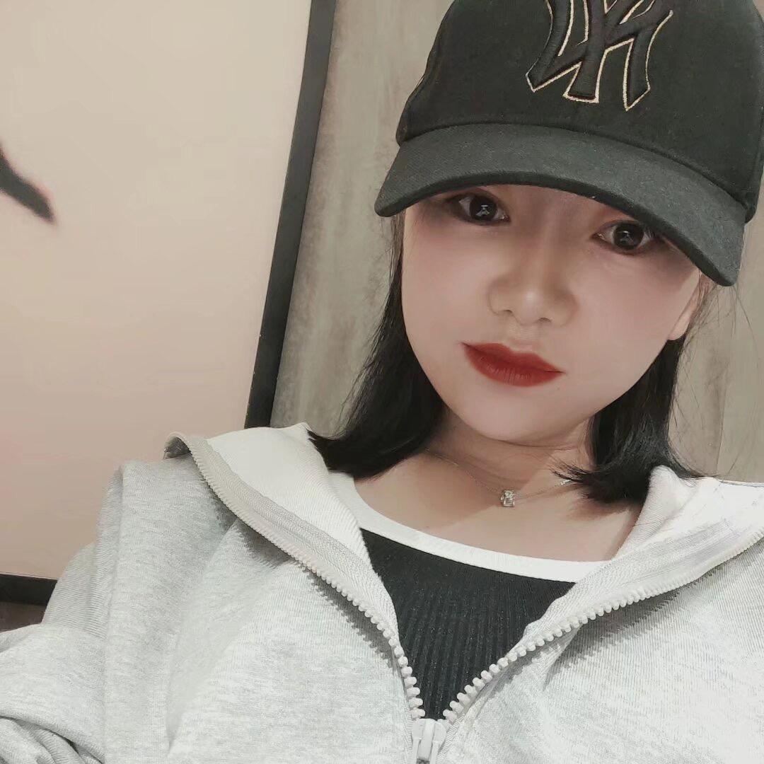郑信游泳健身艳楠