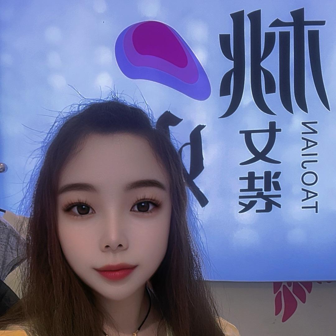 滑县桃见女装集合店