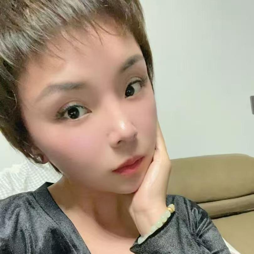 伊川芸翔家具城