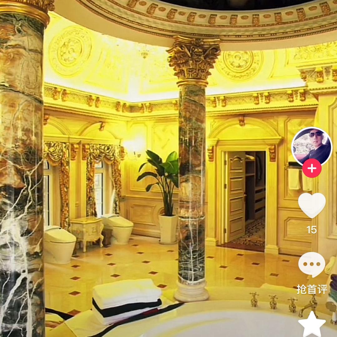 玛斯荻娃女装服饰店