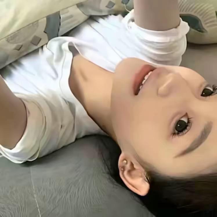 小悔.