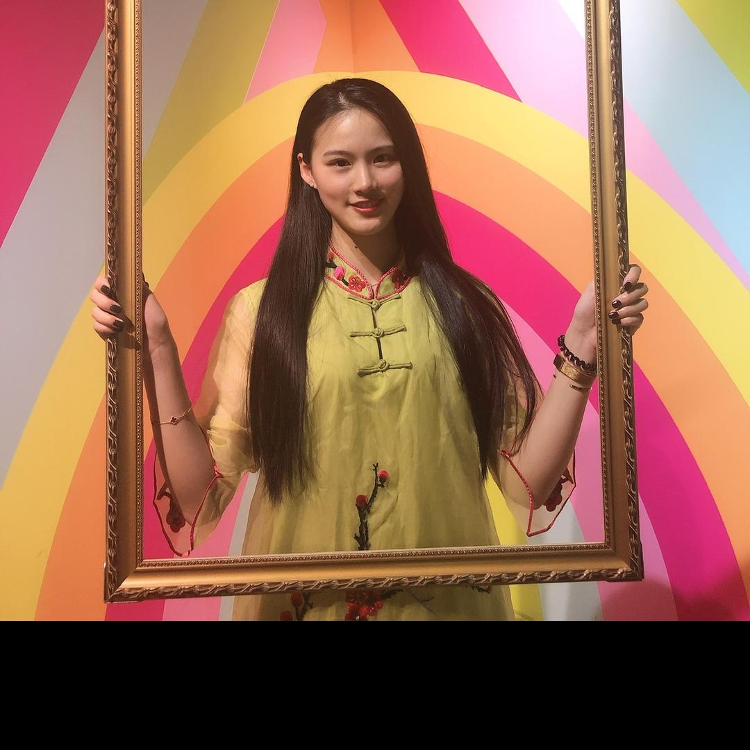佳婷服装