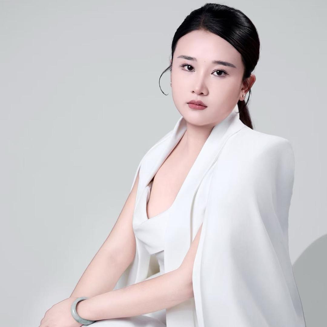 88做眉毛 亚萍老师