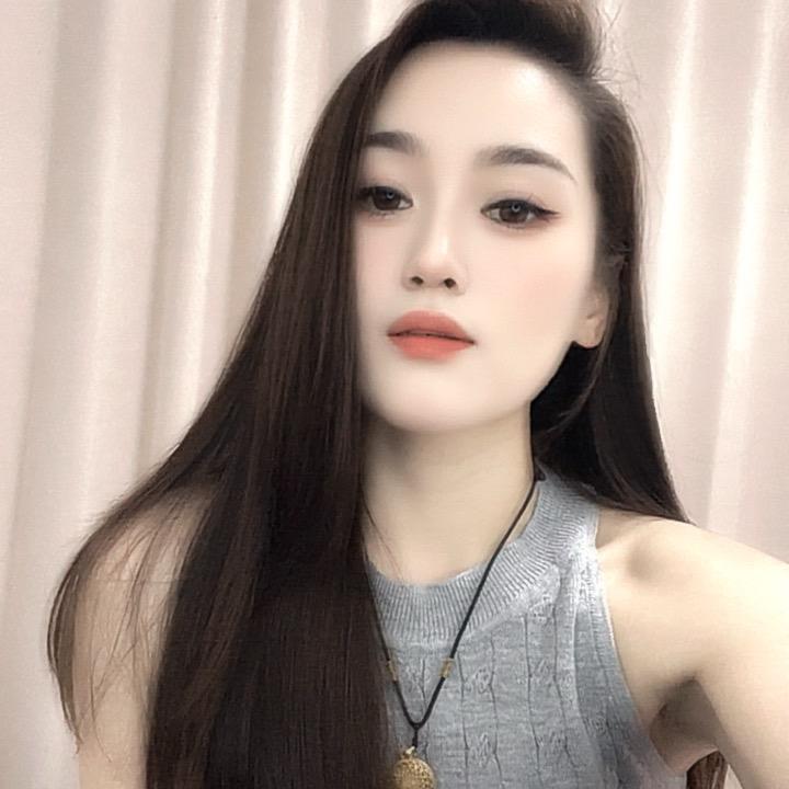 Lily.