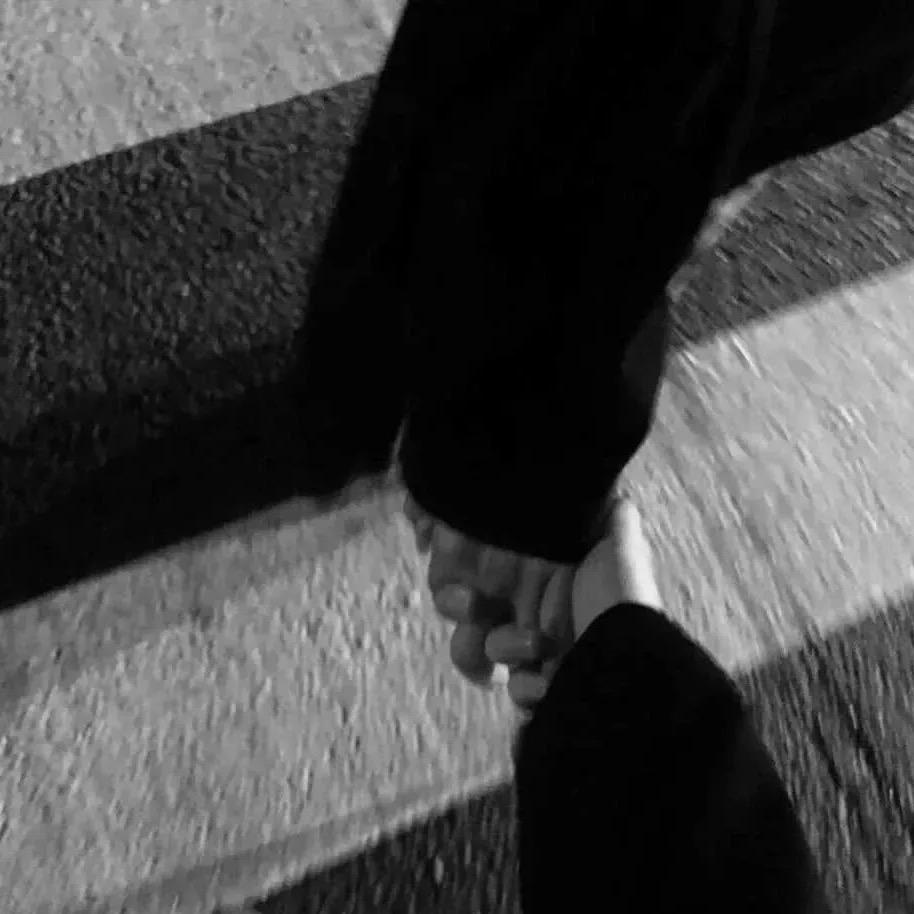 - 镶着金边的爱.