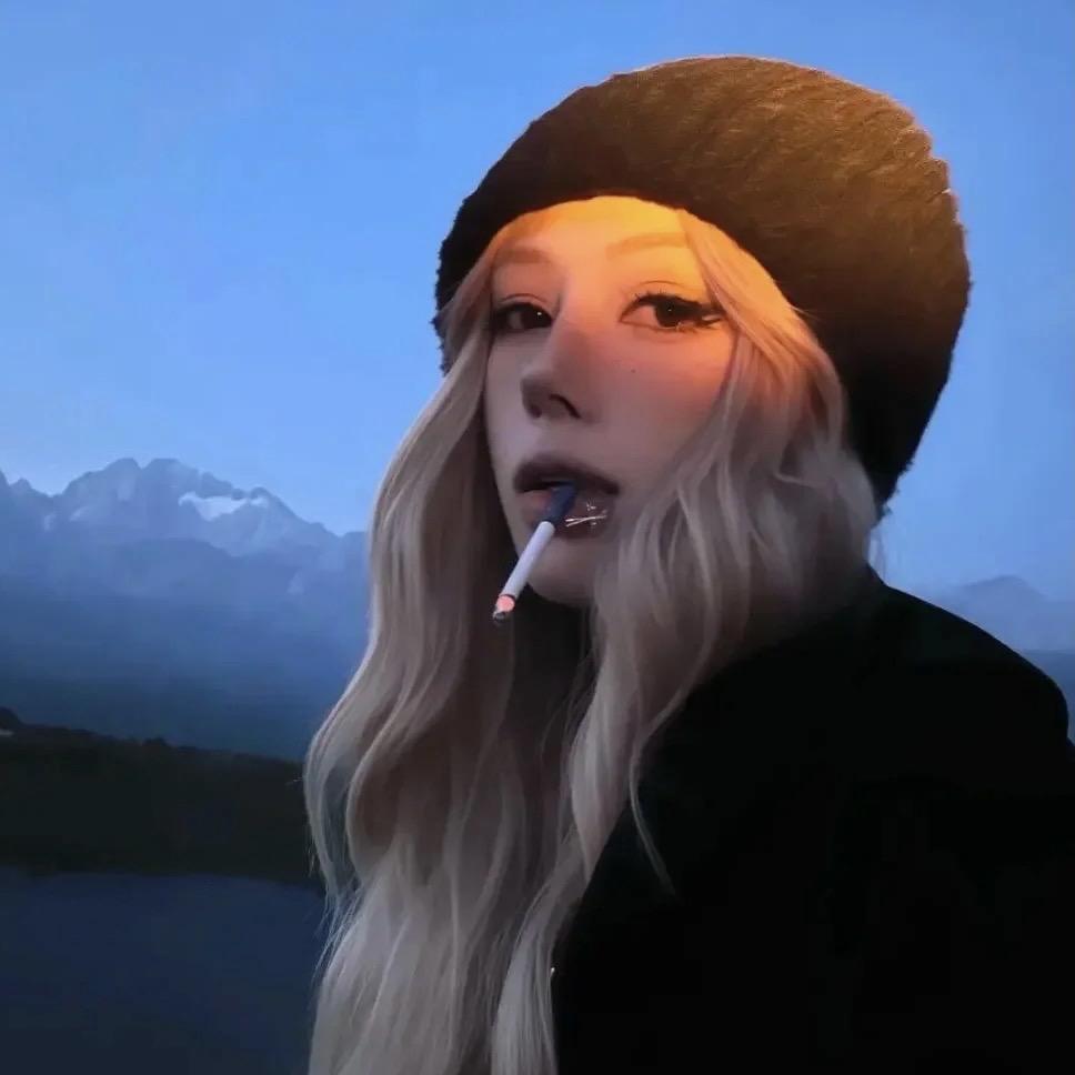 015.