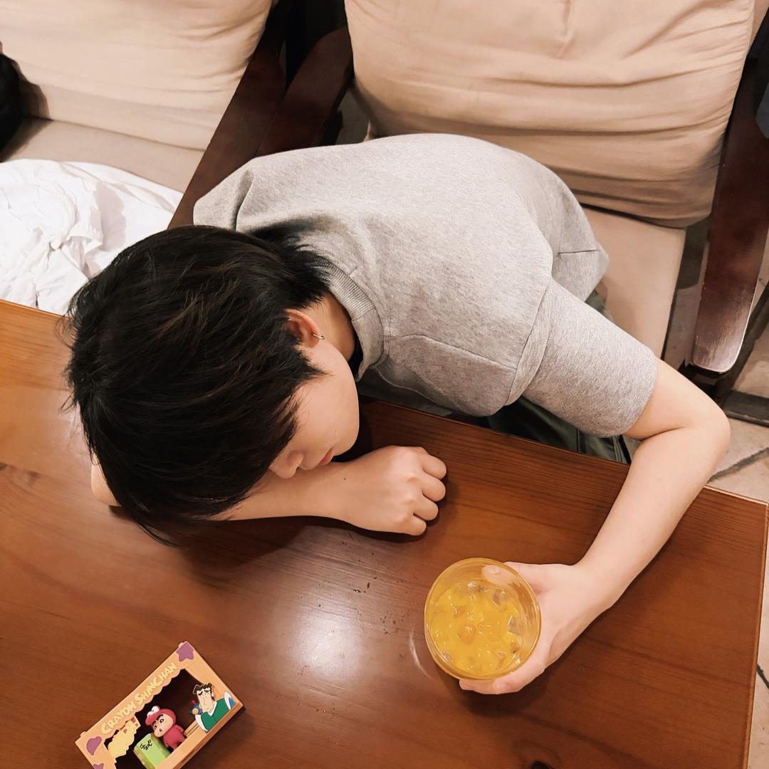 社恐内向的佛罗里达州小女孩