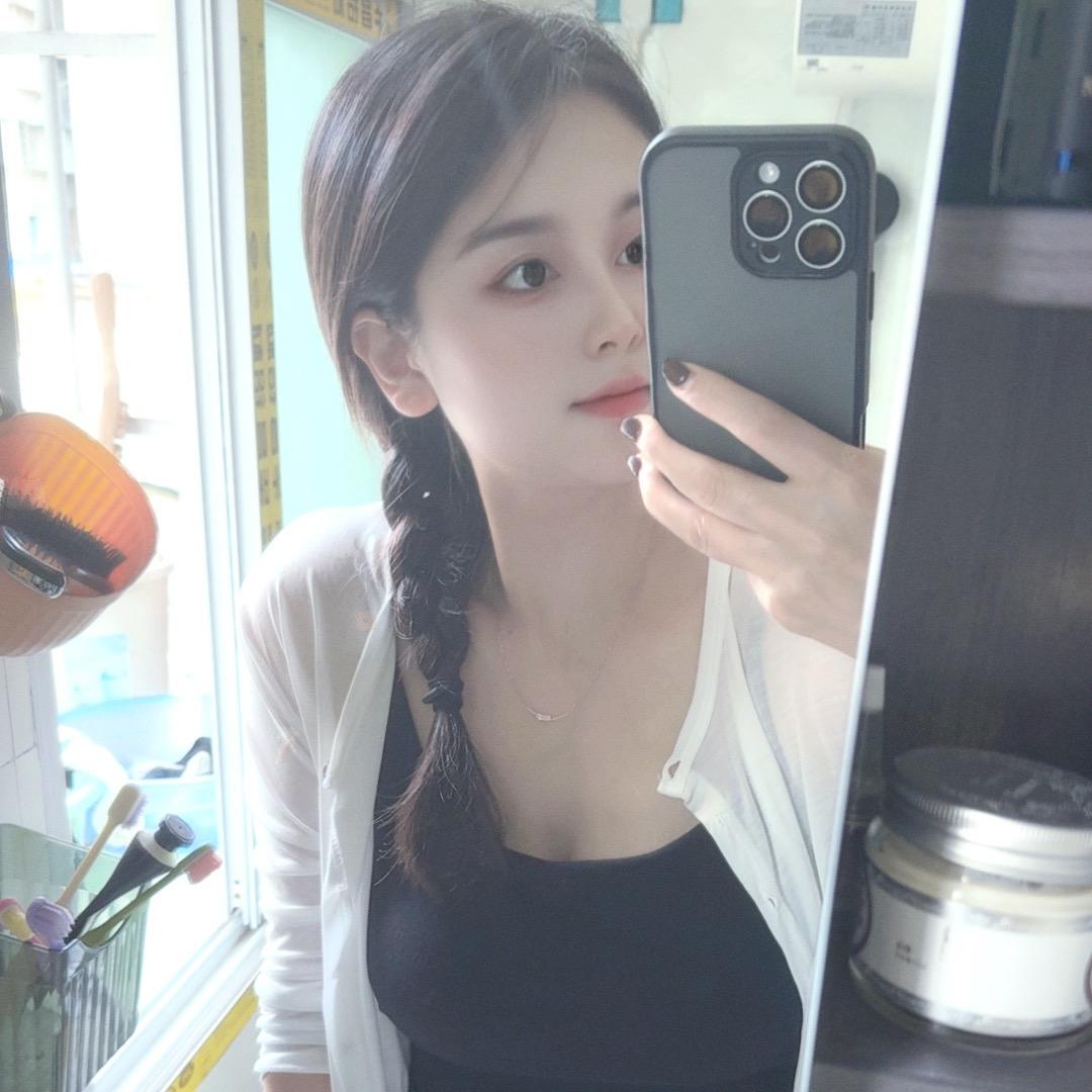 小杨探房🏠