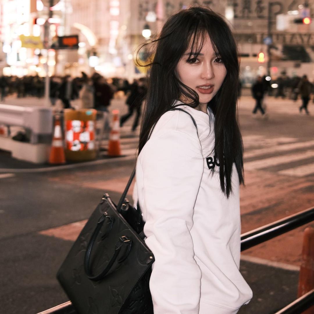 Lucy高