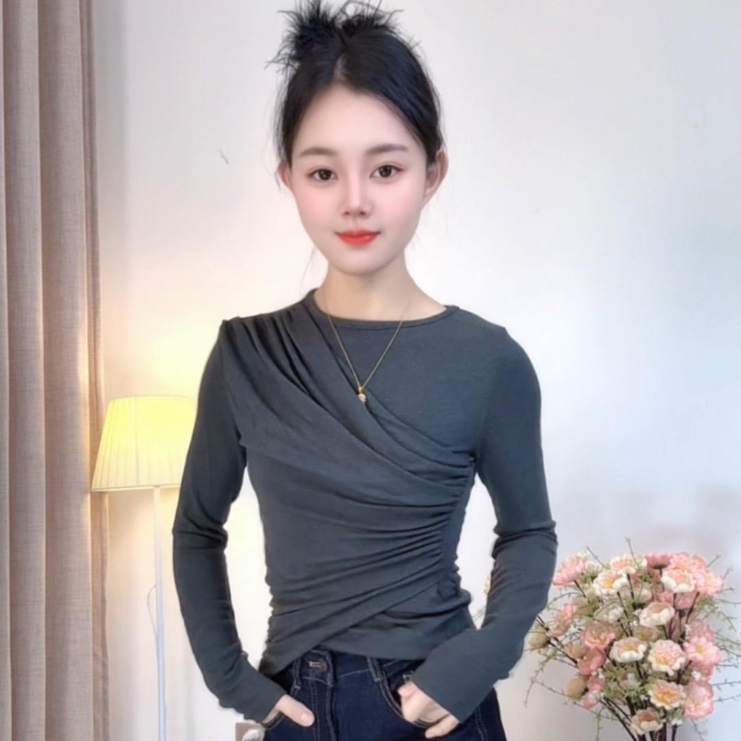 闫小妍