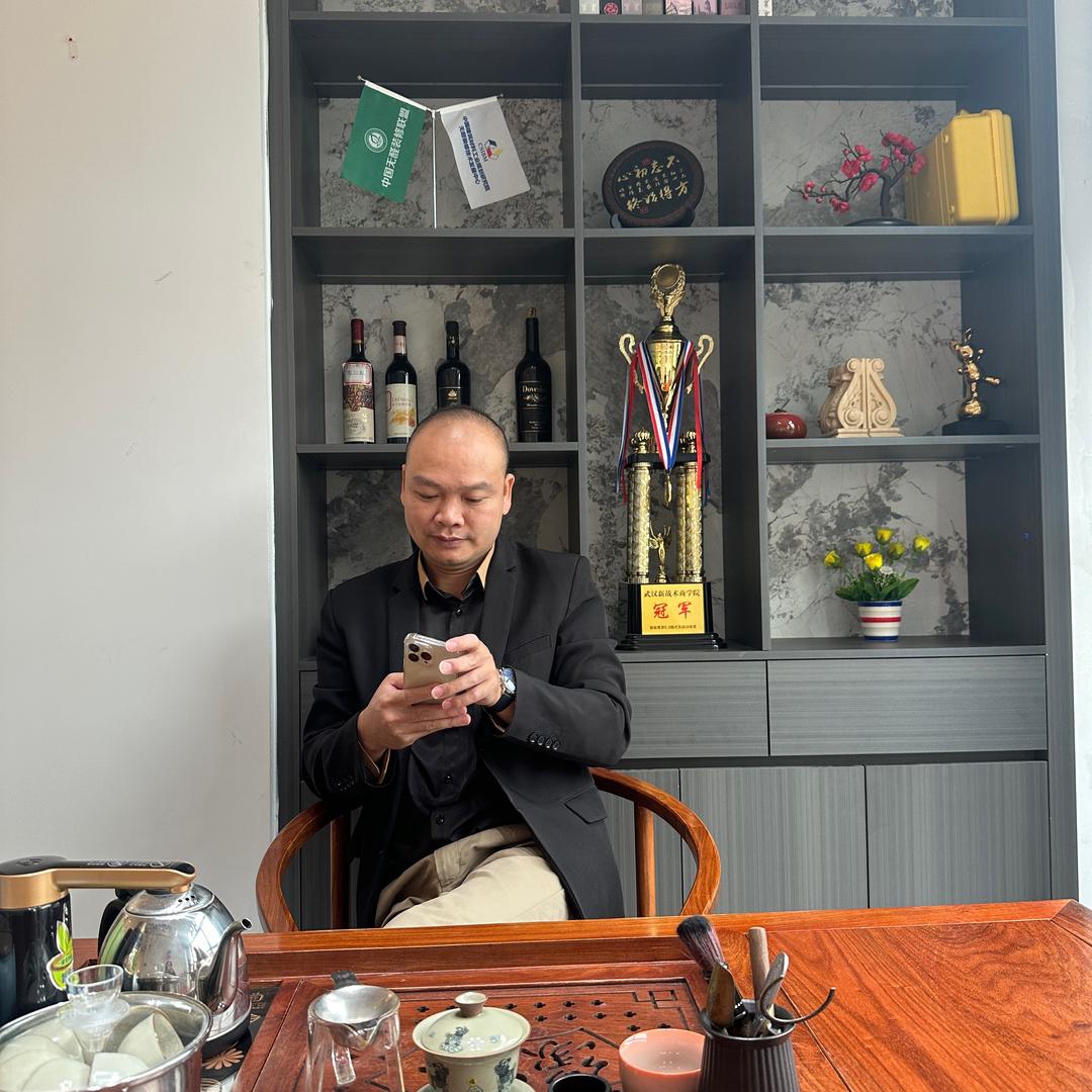 平南华韵装饰余工