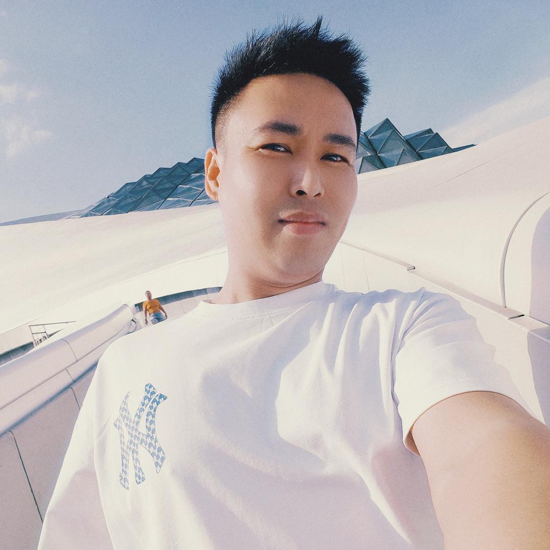 阳总来了