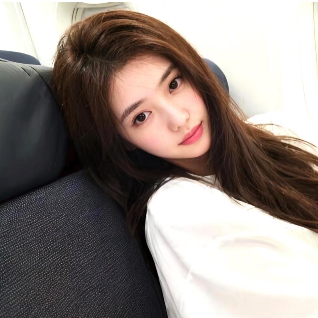 Hello闹子