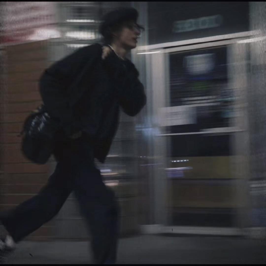 v7沙龙主理人-林里