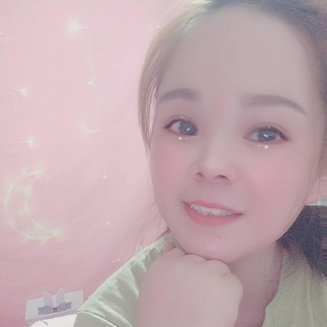 月月很努力