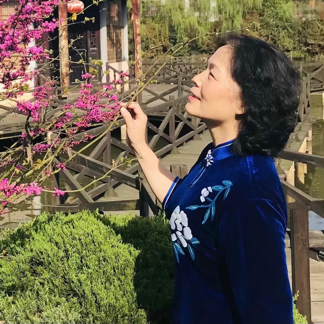 梦昊