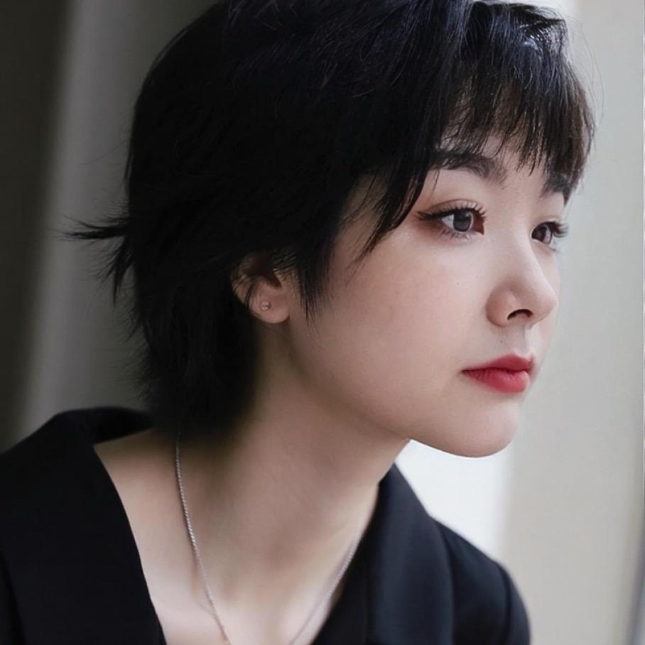 芳芳🎙️🎙️