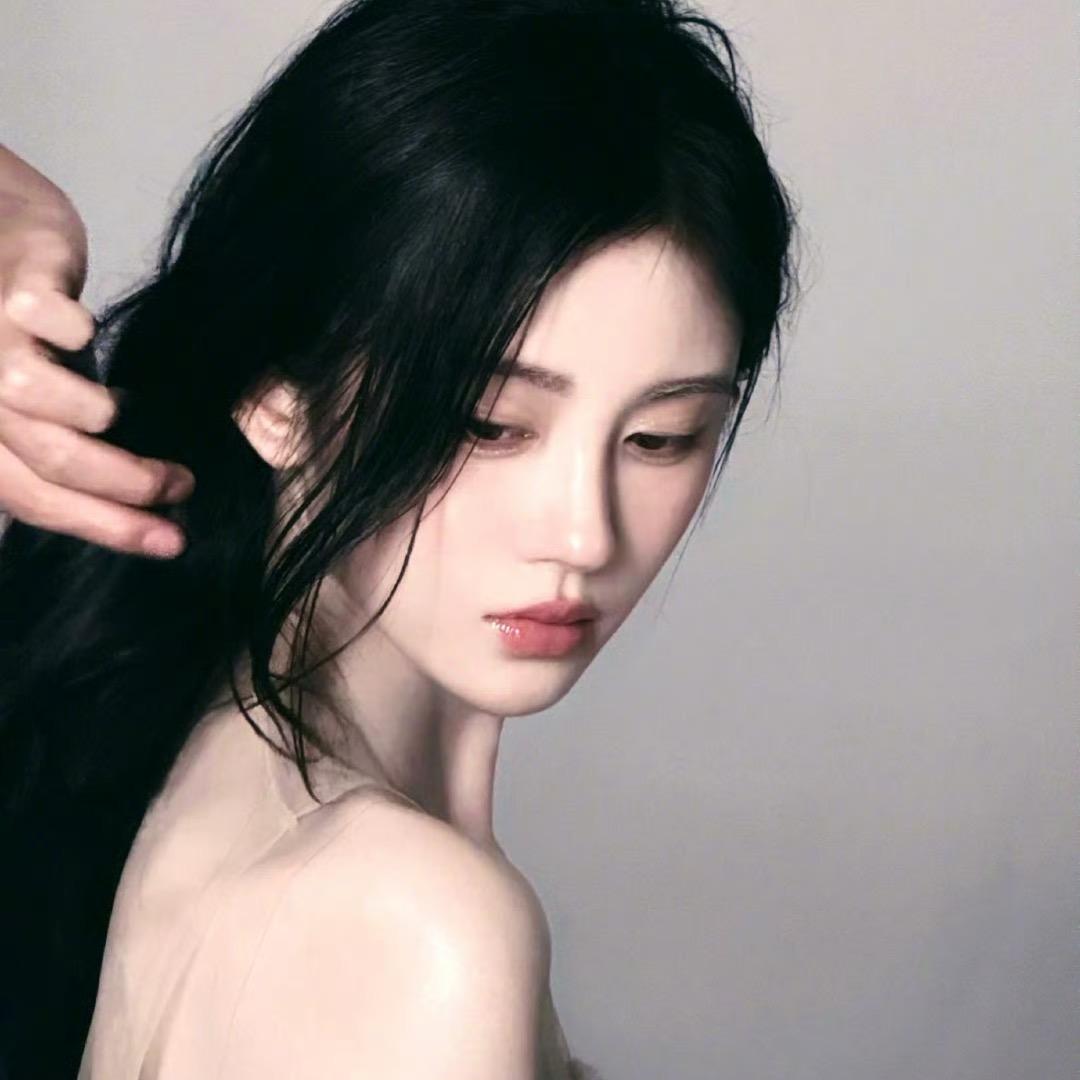 桐桐几