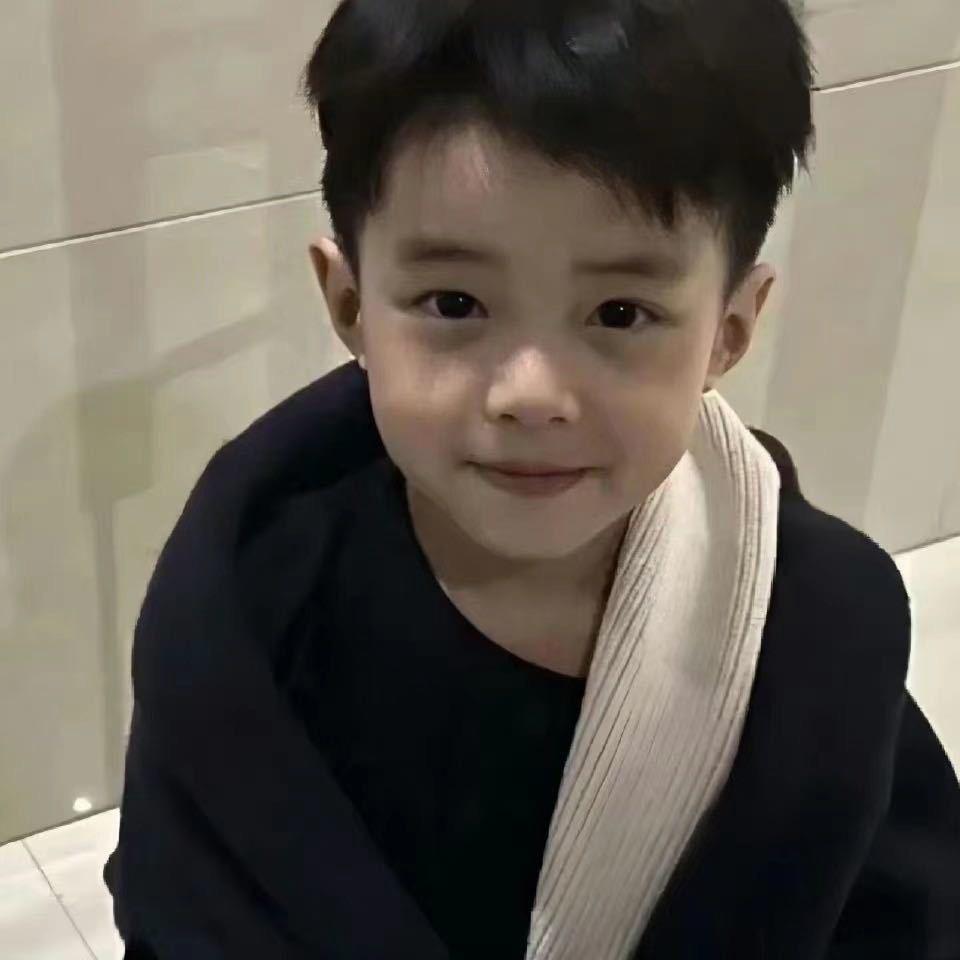 ㅤ ㅤ ㅤ ￰ㅤ ㅤㅤ