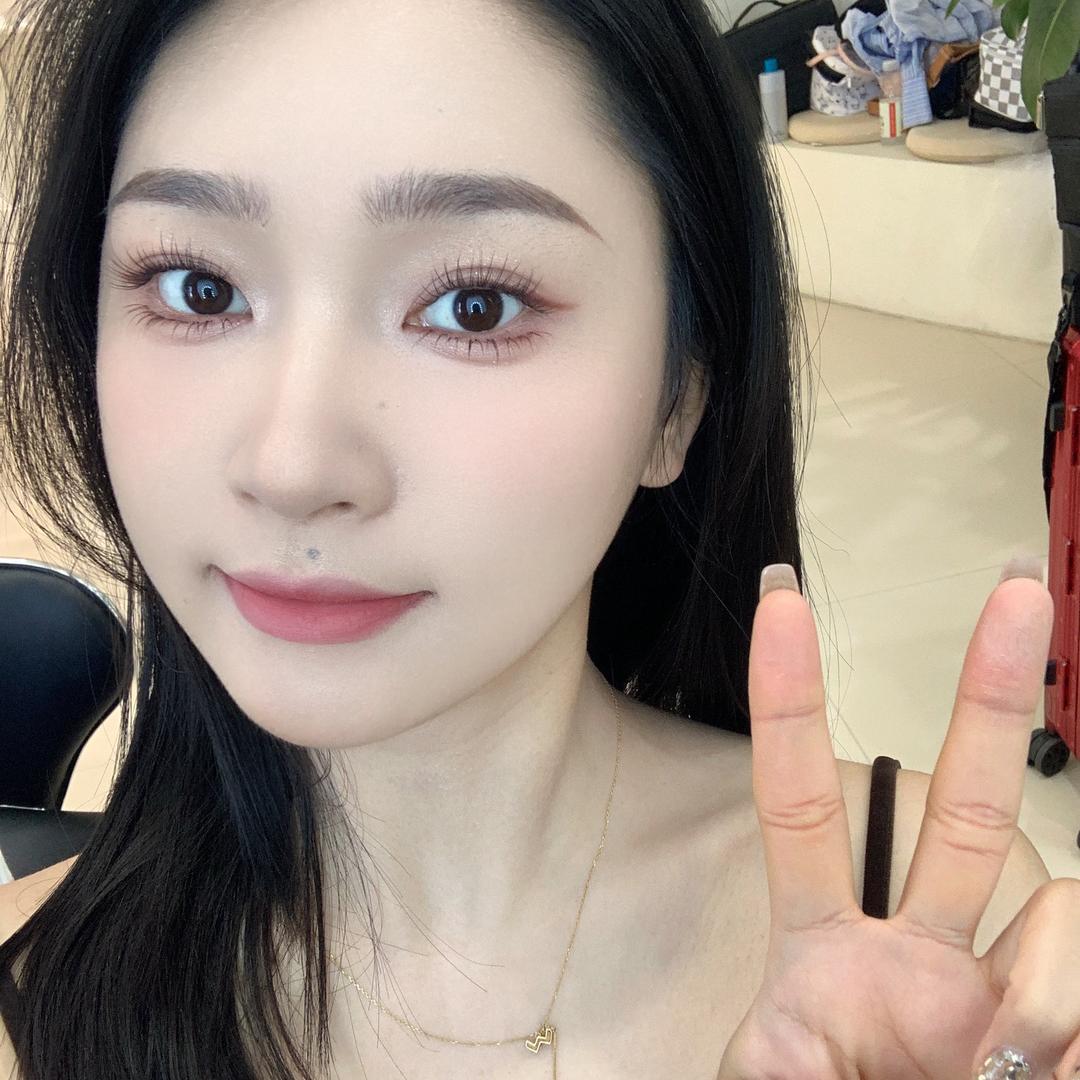 无锡化妆师许一