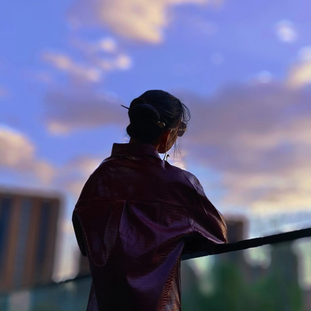 女神不說話🌊
